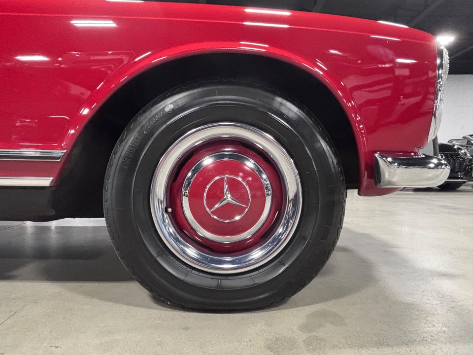 1967 Mercedes-Benz SL 230