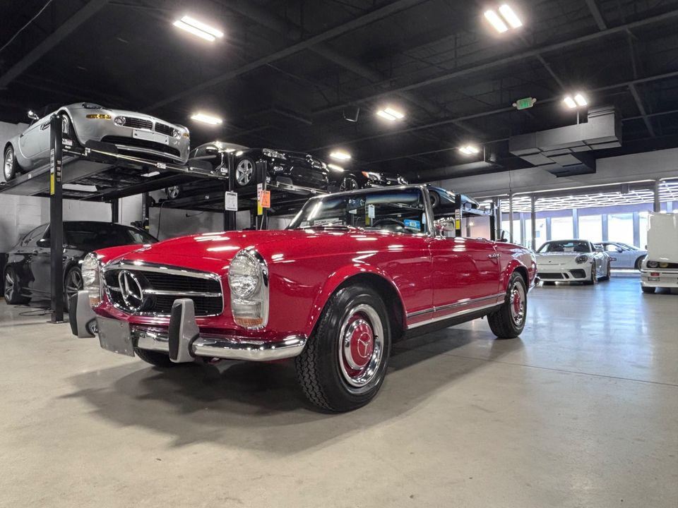 1967 Mercedes-Benz SL 230