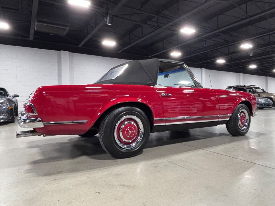 1967 Mercedes-Benz SL 230