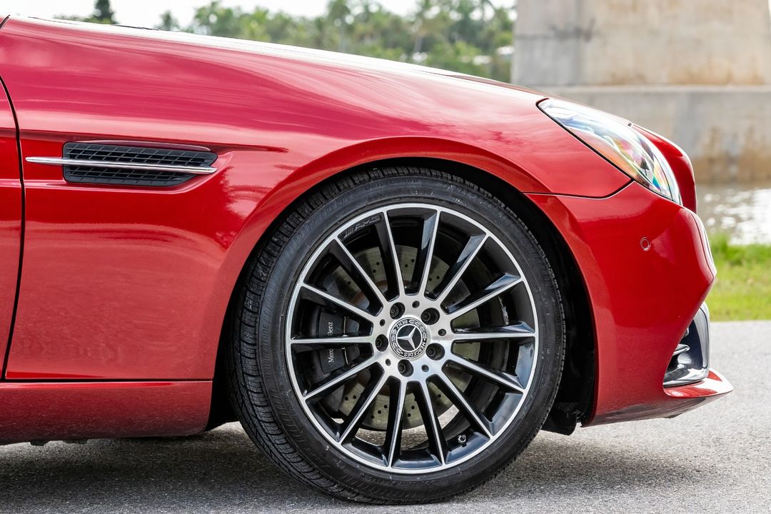 2019 Mercedes-Benz SLC