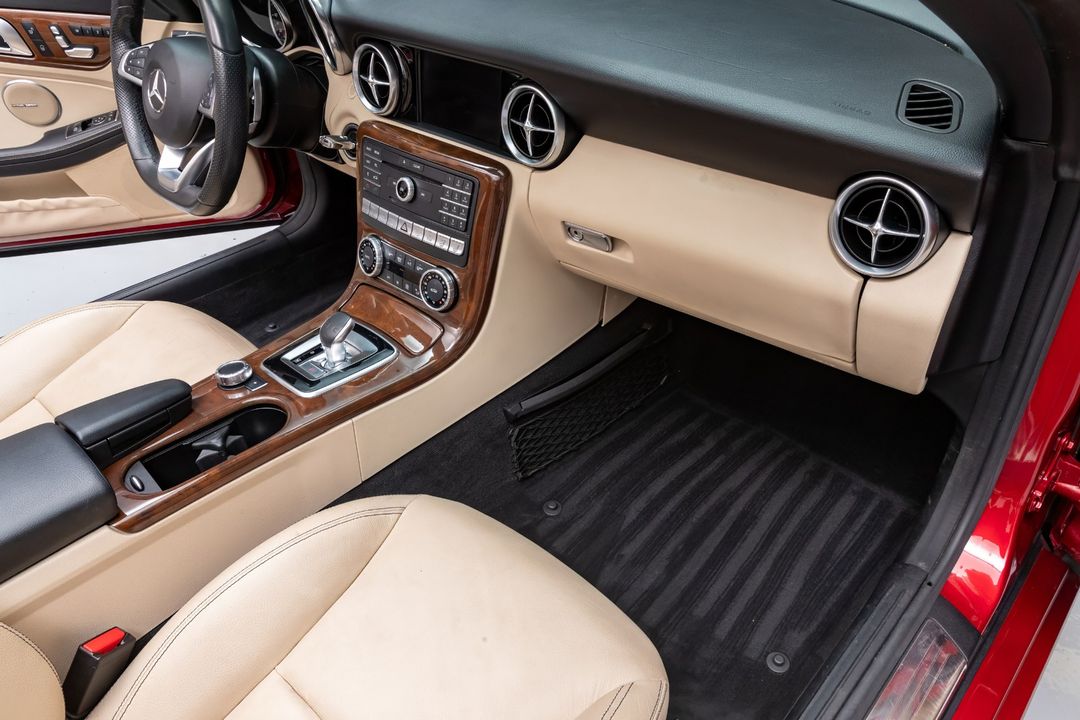 2019 Mercedes-Benz SLC