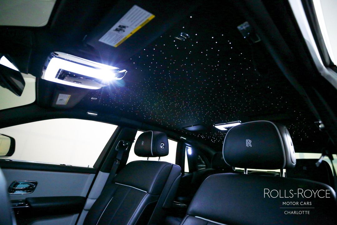 2020 Rolls-Royce Phantom