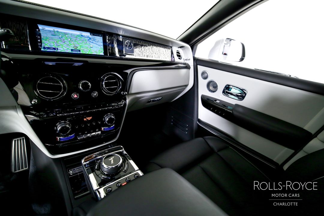 2020 Rolls-Royce Phantom