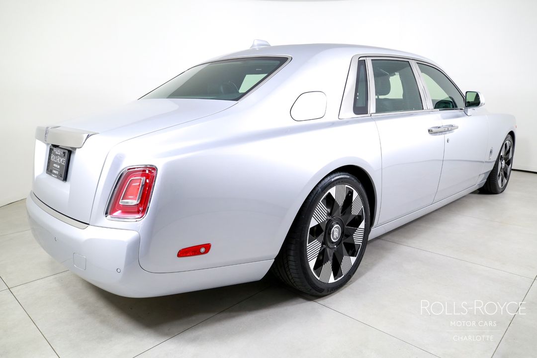 2020 Rolls-Royce Phantom
