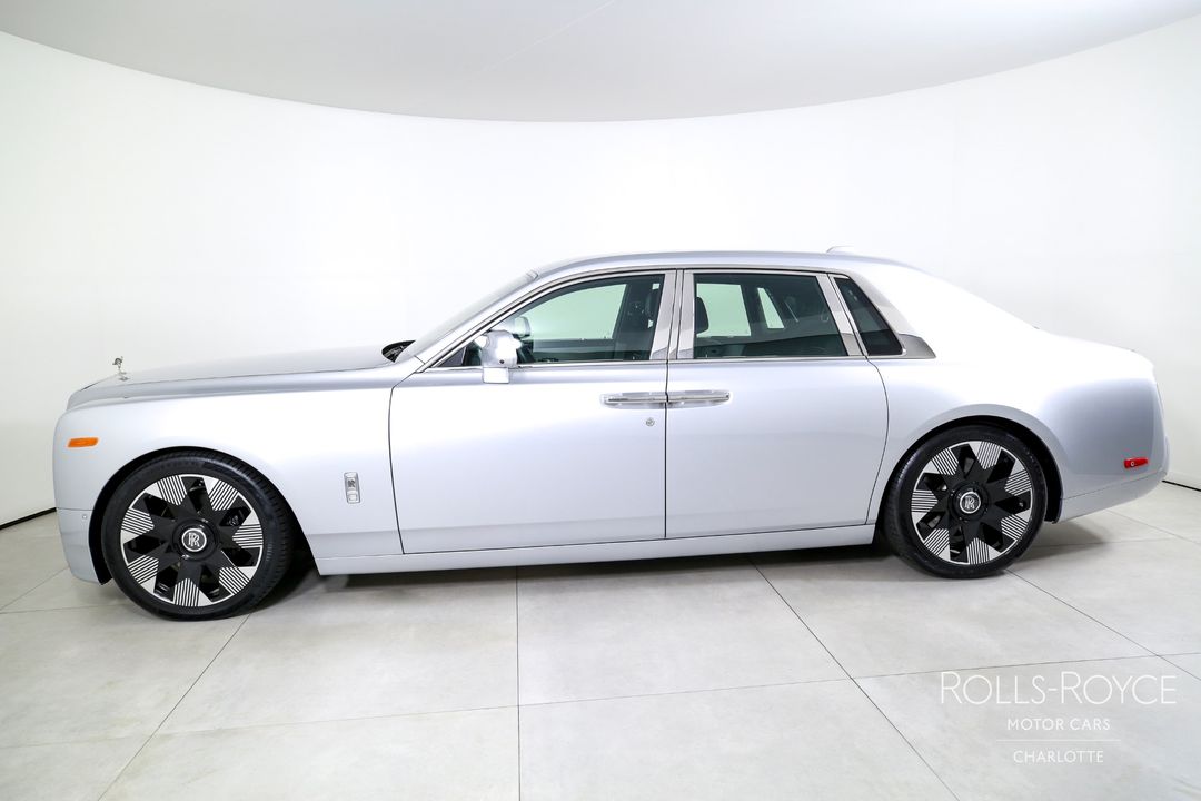 2020 Rolls-Royce Phantom