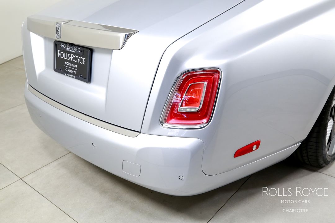 2020 Rolls-Royce Phantom