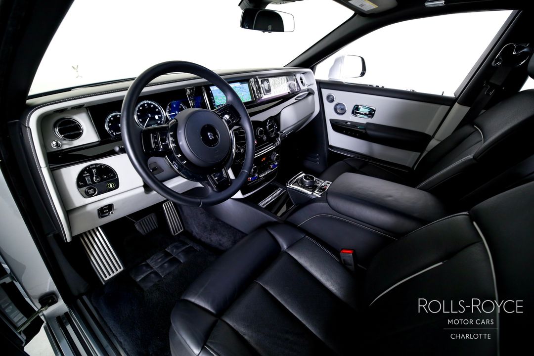 2020 Rolls-Royce Phantom