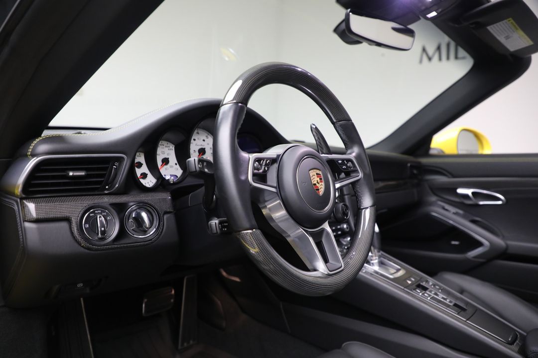 2017 Porsche 911 Turbo