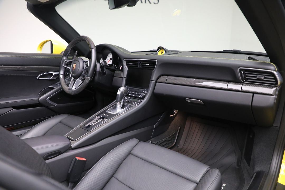 2017 Porsche 911 Turbo