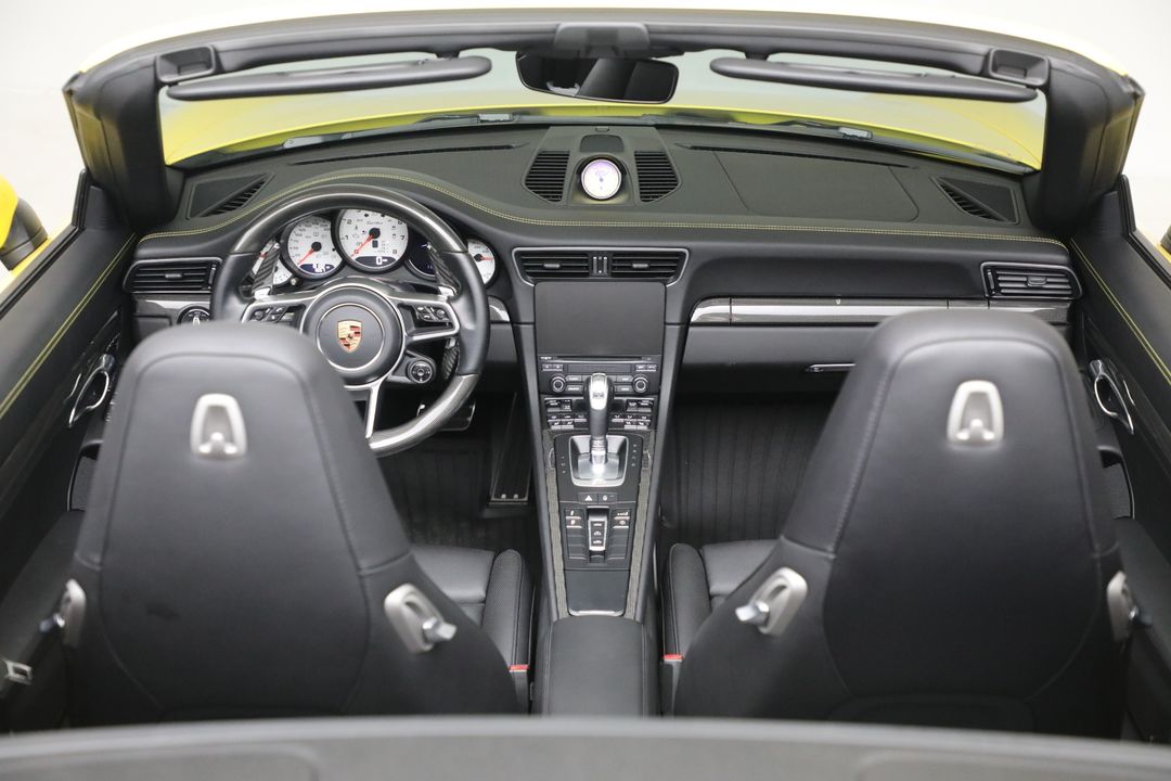2017 Porsche 911 Turbo