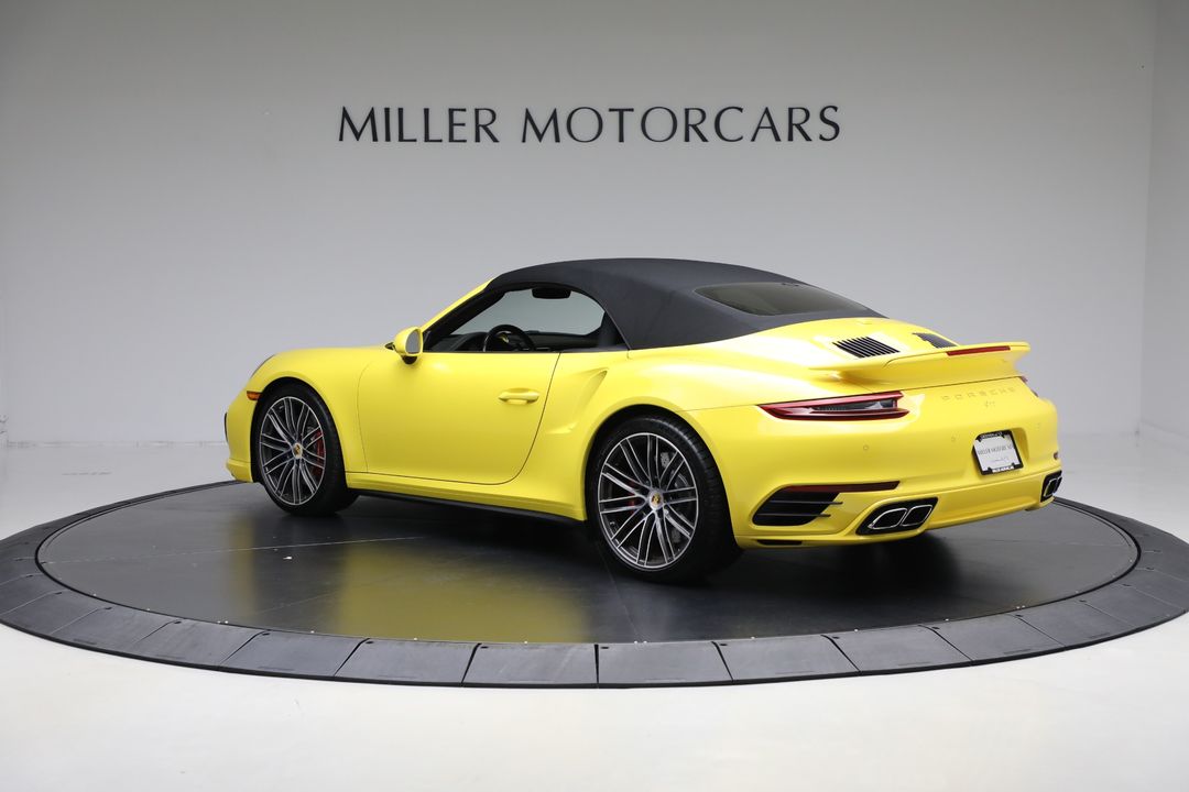 2017 Porsche 911 Turbo
