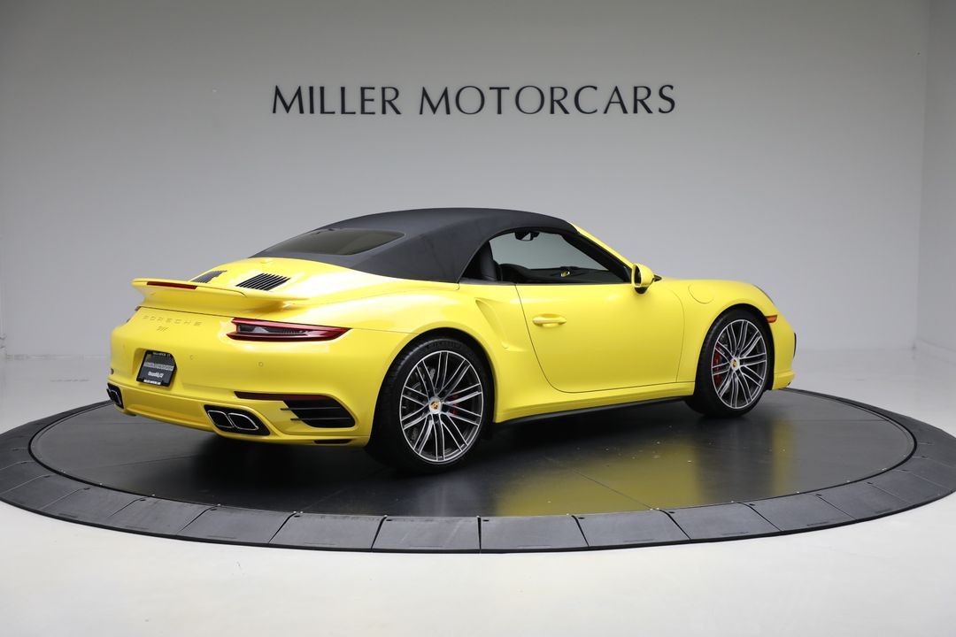 2017 Porsche 911 Turbo