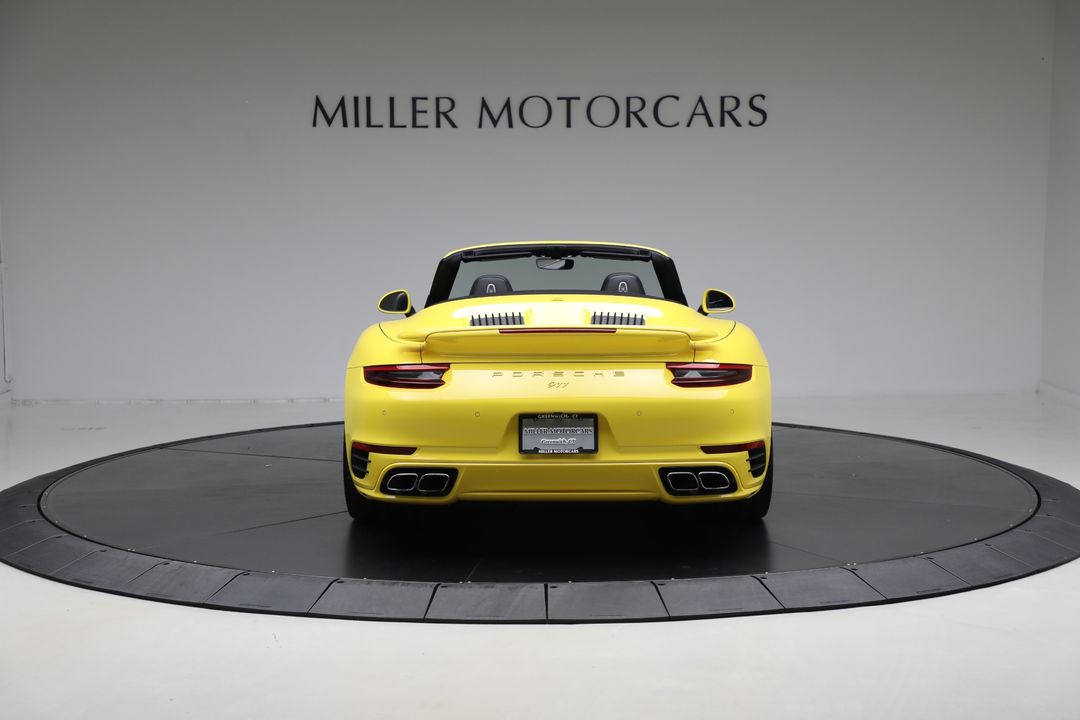 2017 Porsche 911 Turbo