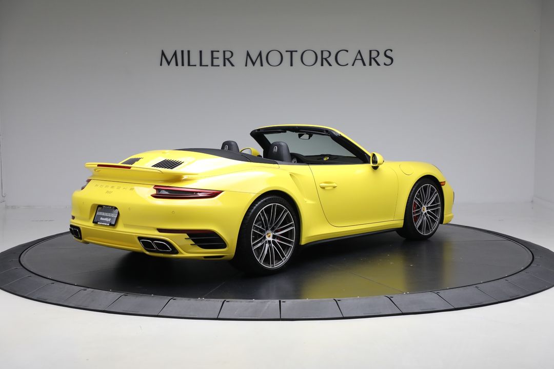 2017 Porsche 911 Turbo
