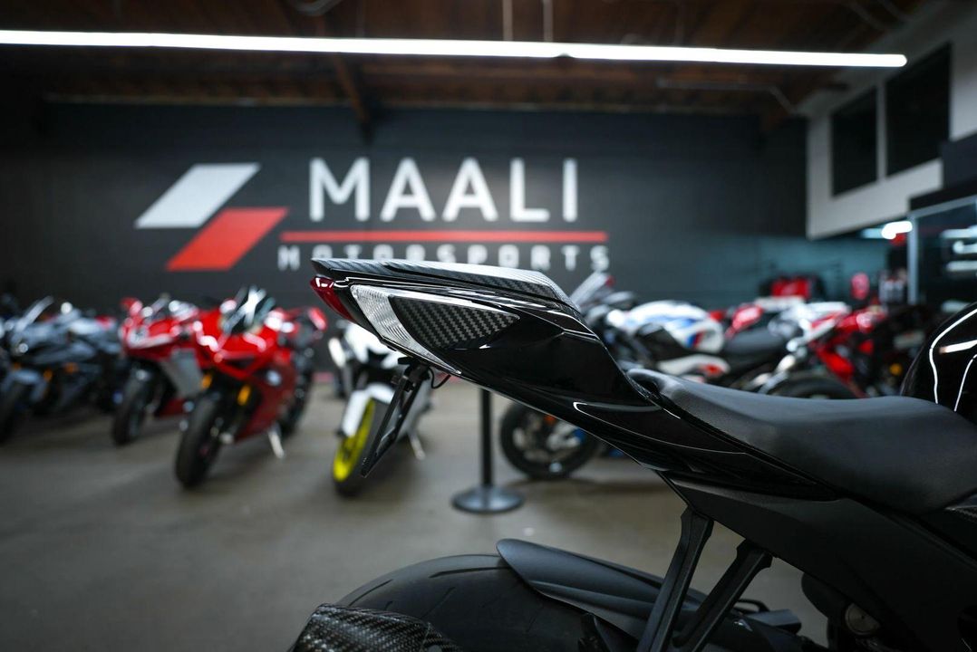 2019 Suzuki GSX-R600L9