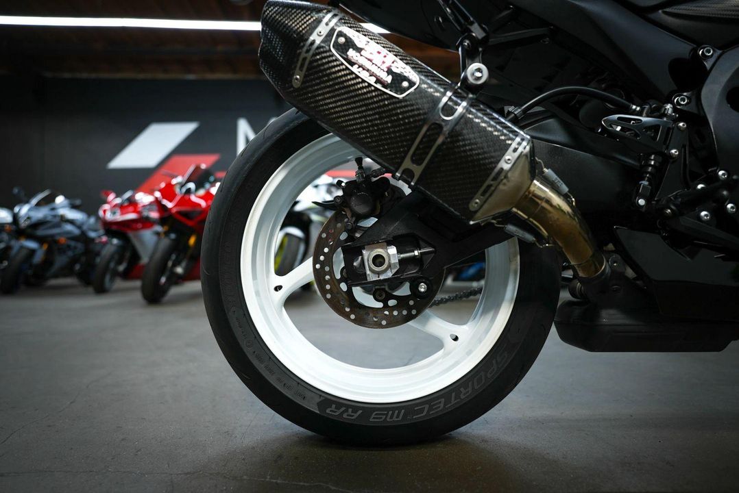 2019 Suzuki GSX-R600L9