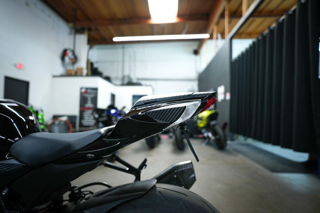 2019 Suzuki GSX-R600L9