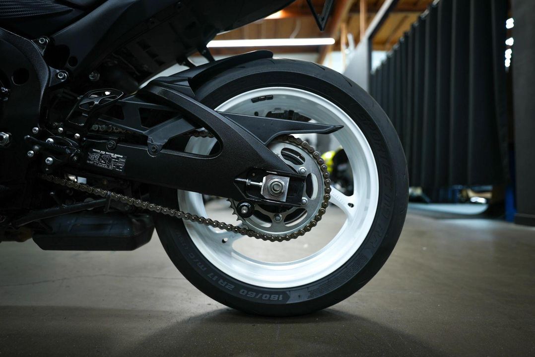 2019 Suzuki GSX-R600L9