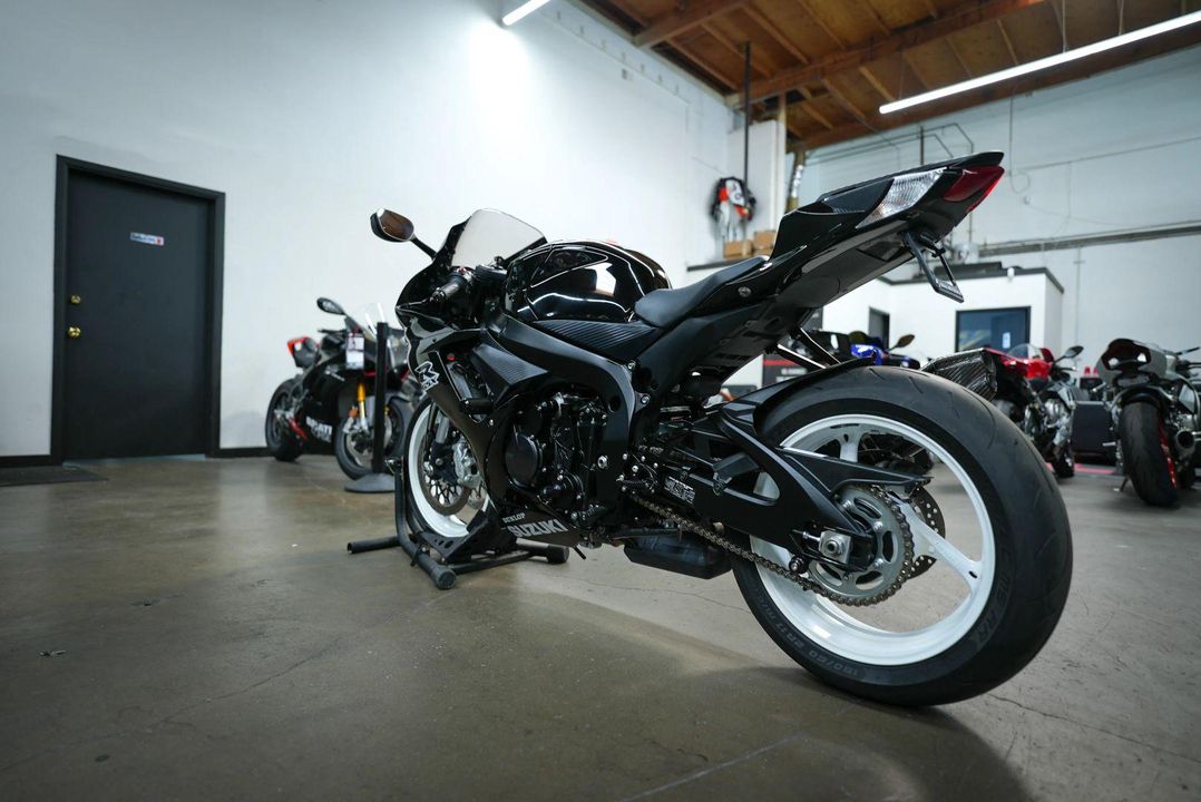 2019 Suzuki GSX-R600L9