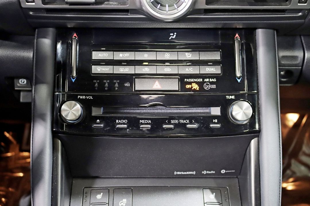 2022 Lexus IS 350