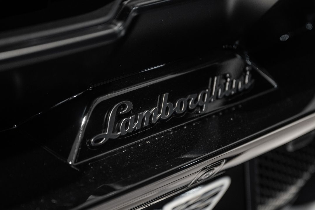 2024 Lamborghini Revuelto