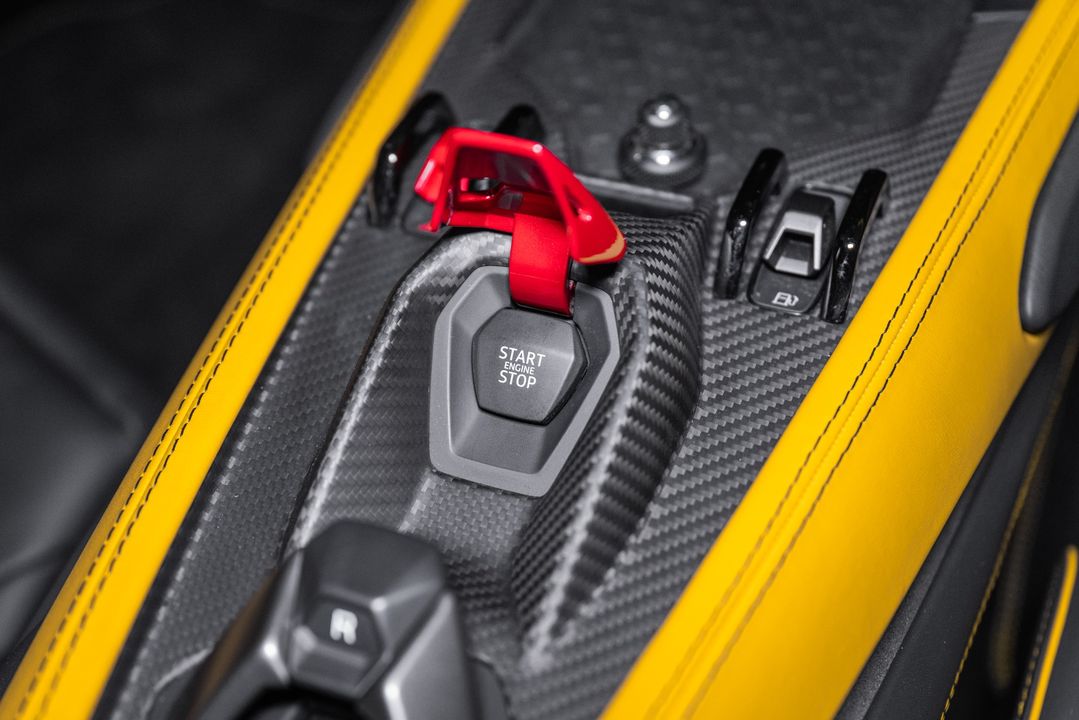 2024 Lamborghini Revuelto