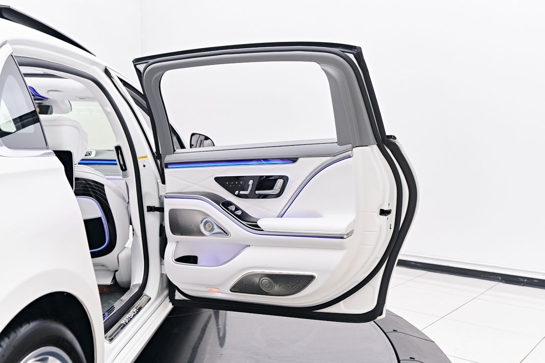 2023 Mercedes-Benz S-Class