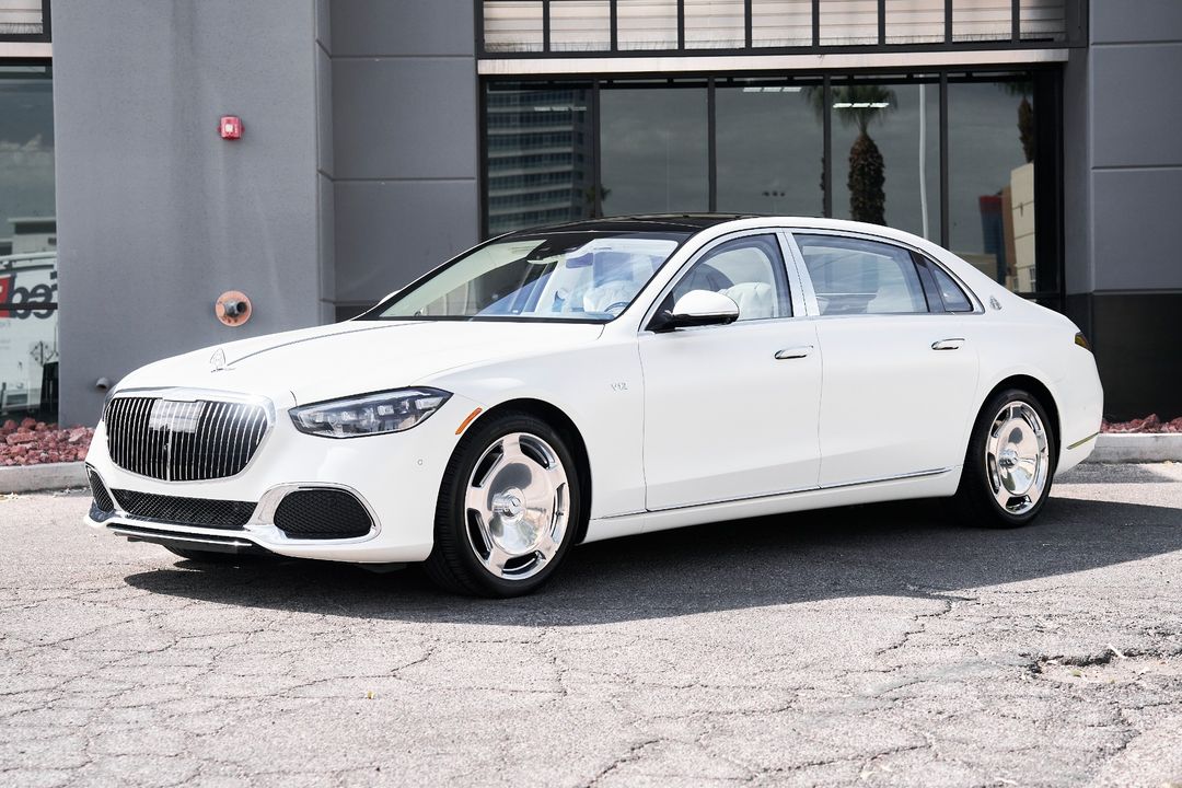 2023 Mercedes-Benz S-Class