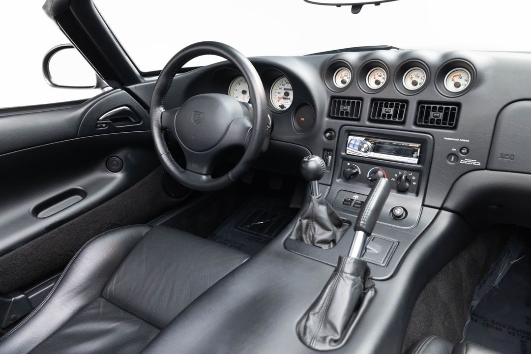 2002 Dodge Viper