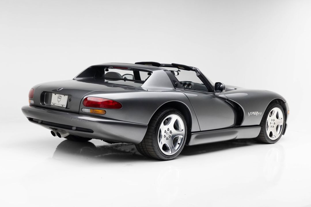 2002 Dodge Viper