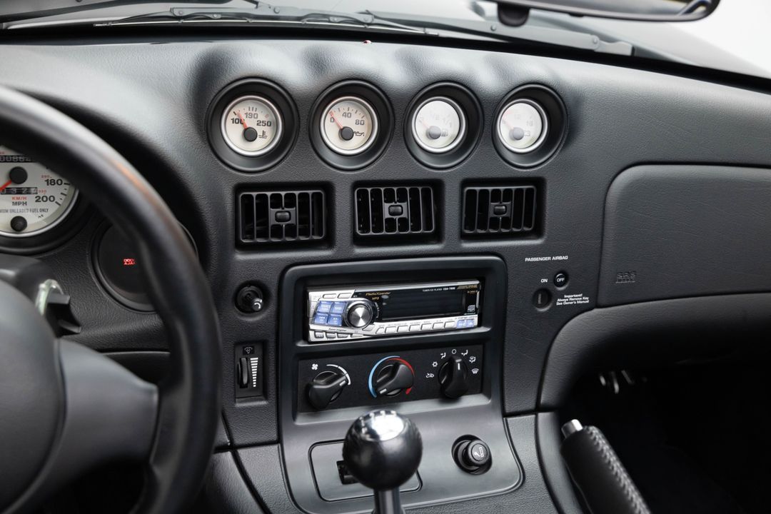 2002 Dodge Viper