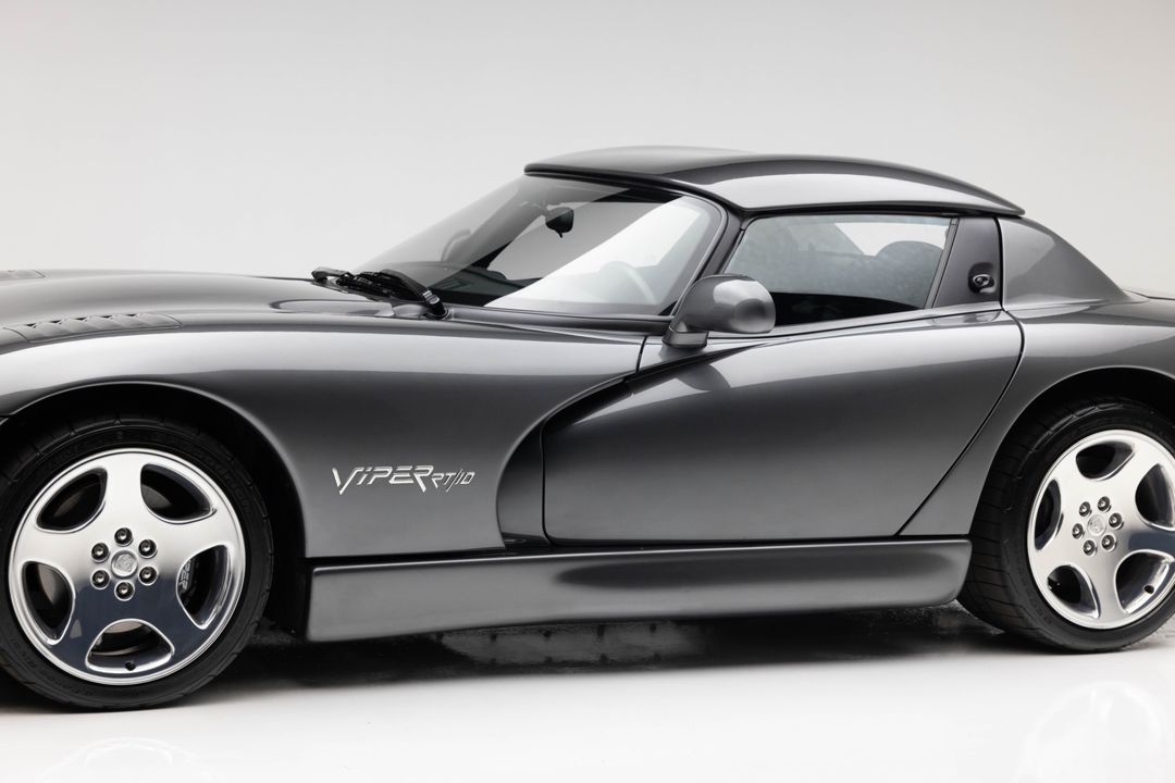 2002 Dodge Viper