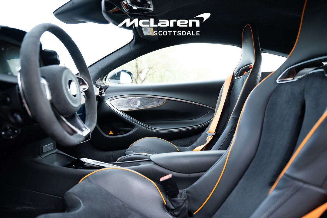 2023 MCLAREN ARTURA