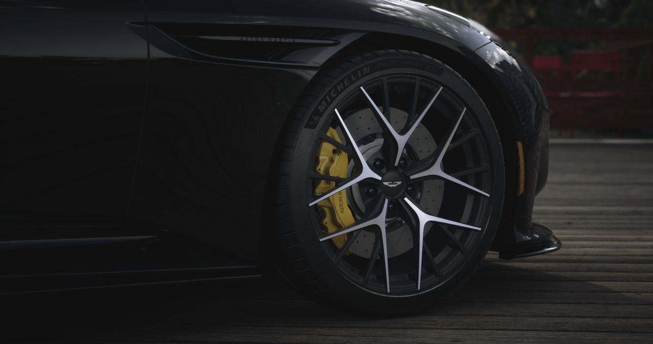 2026 Aston Martin DB12
