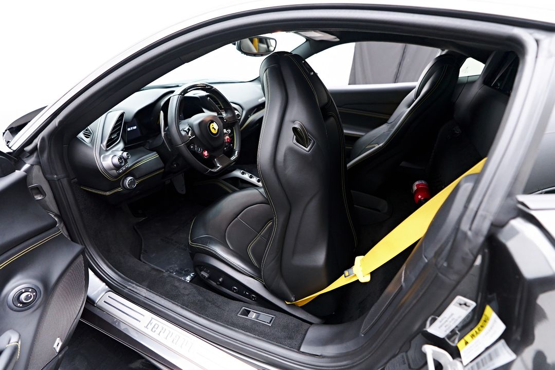 2016 Ferrari 488 GTB