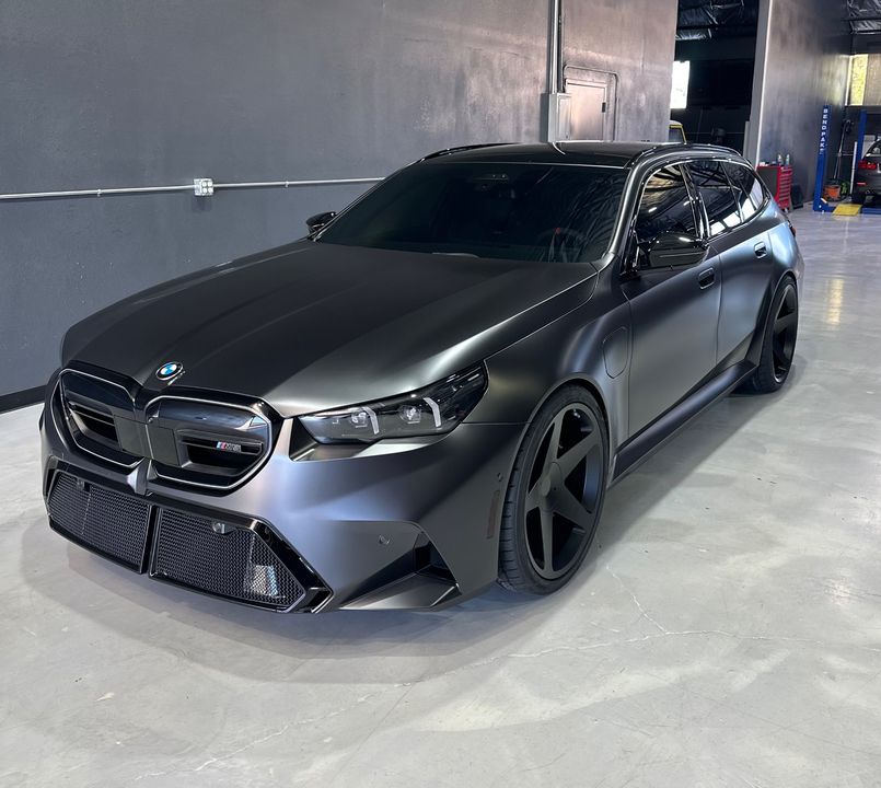 2025 BMW M5