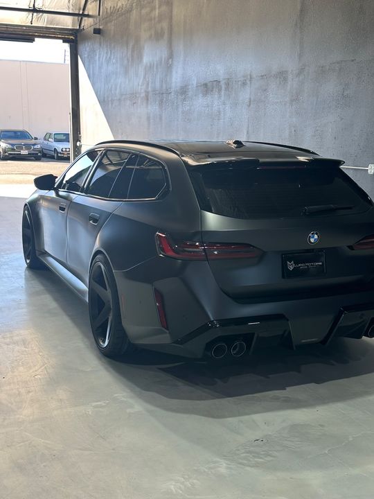 2025 BMW M5
