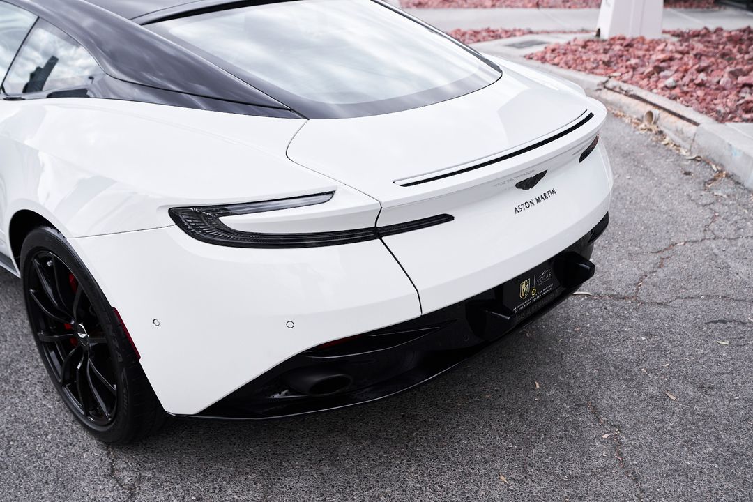 2020 Aston Martin DB11