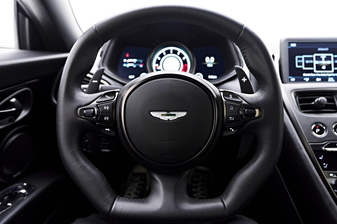 2020 Aston Martin DB11