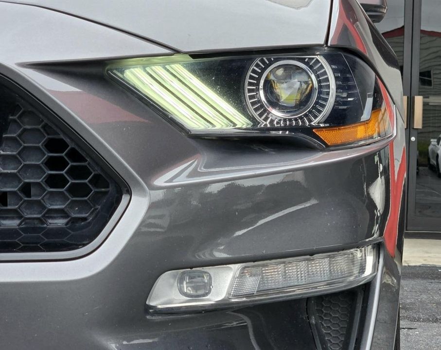 2022 Ford Mustang