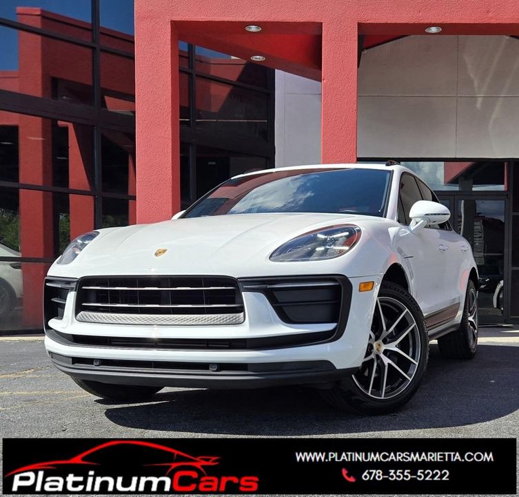 2022 Porsche Macan