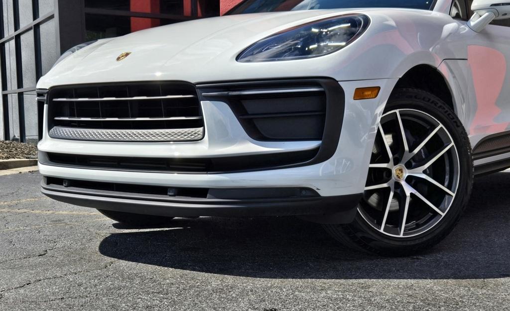 2022 Porsche Macan