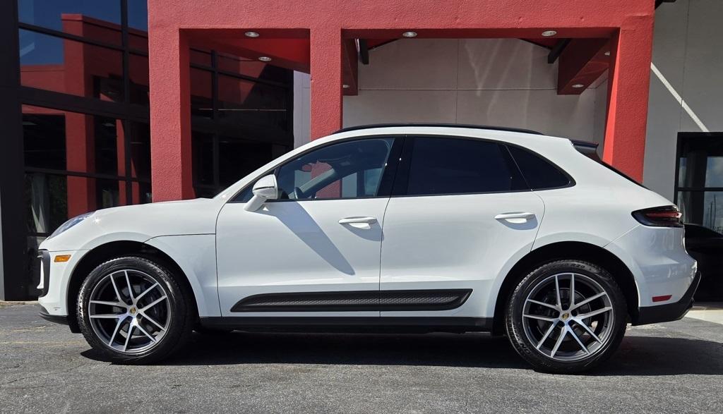 2022 Porsche Macan