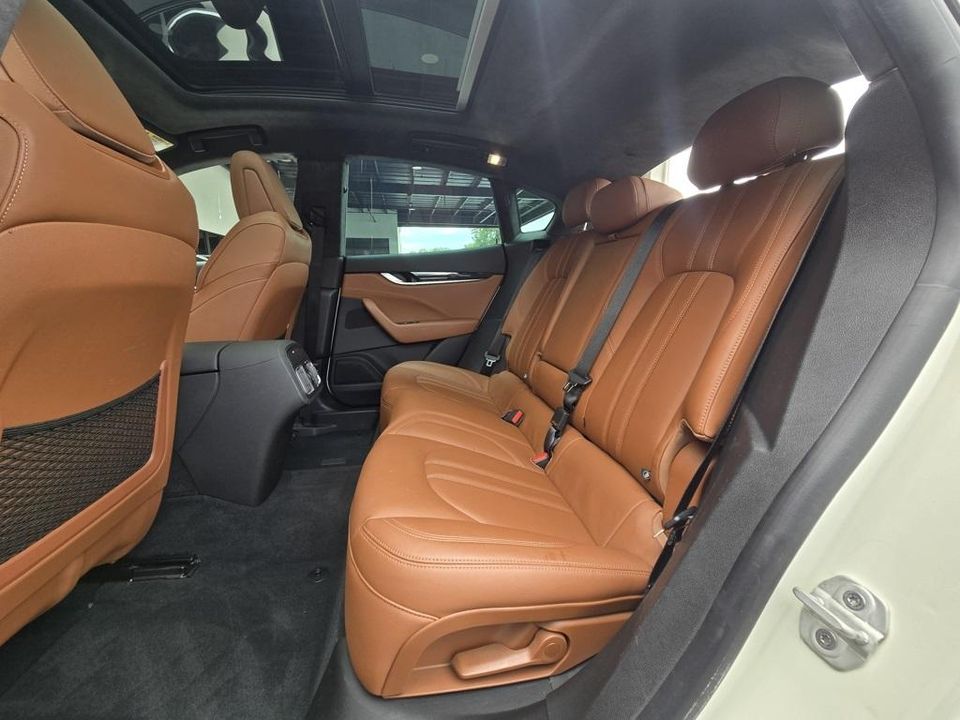 2022 Maserati Levante