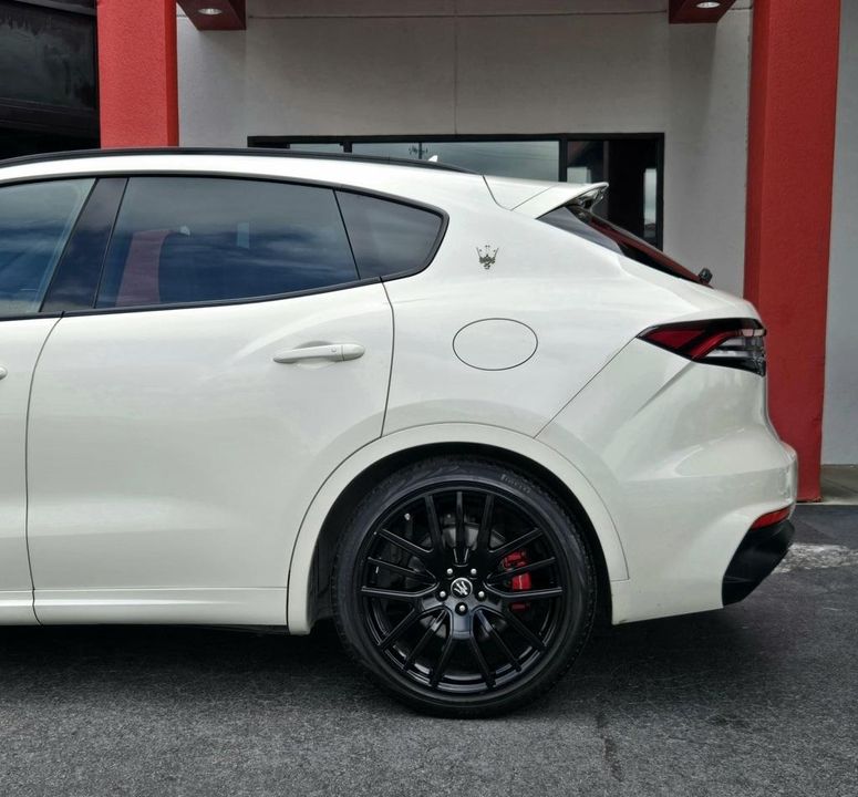 2022 Maserati Levante