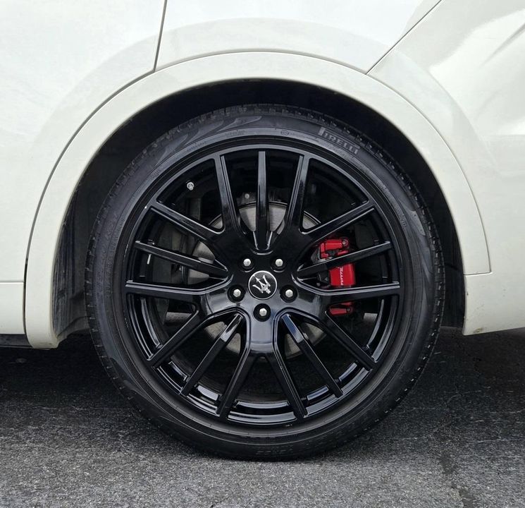 2022 Maserati Levante