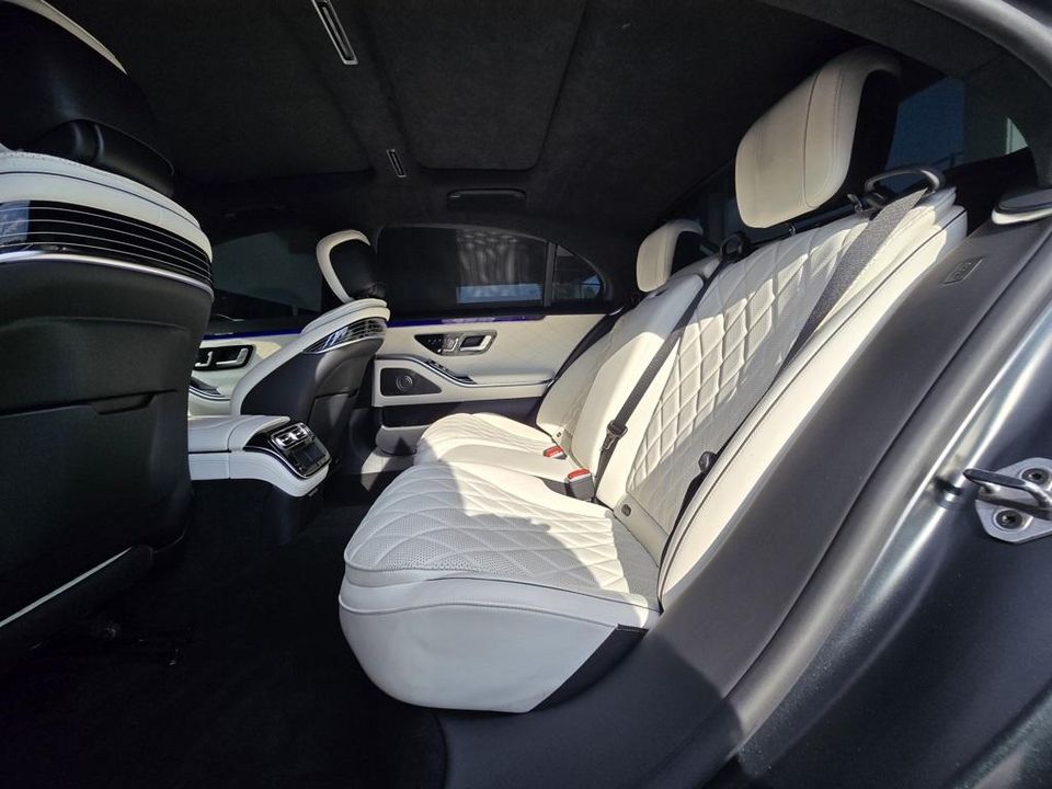 2022 Mercedes-Benz S-Class