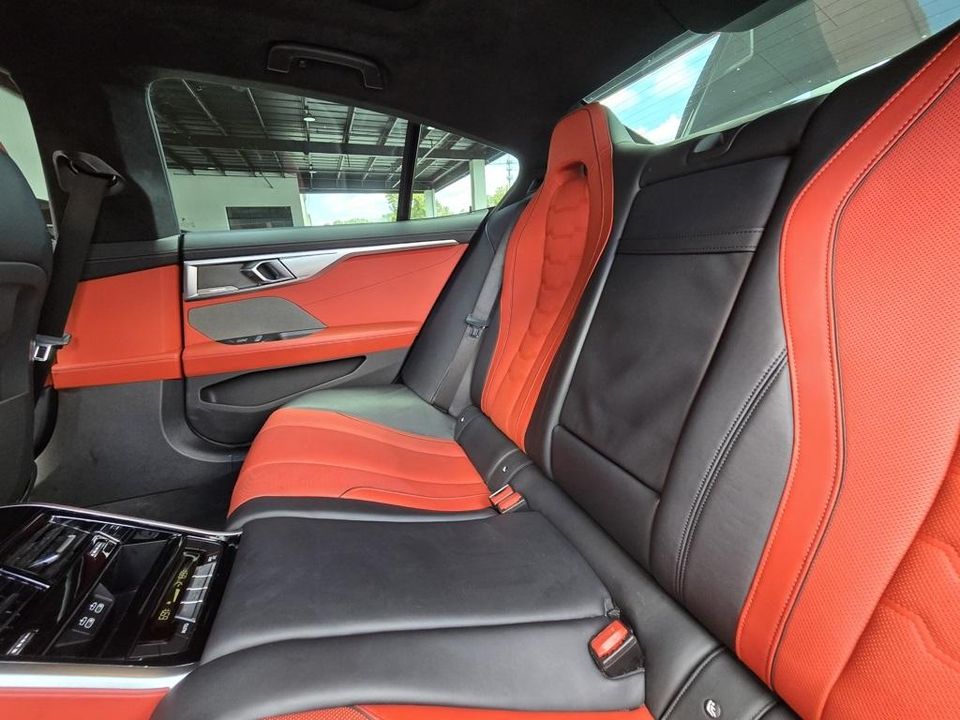 2022 BMW 8 Series