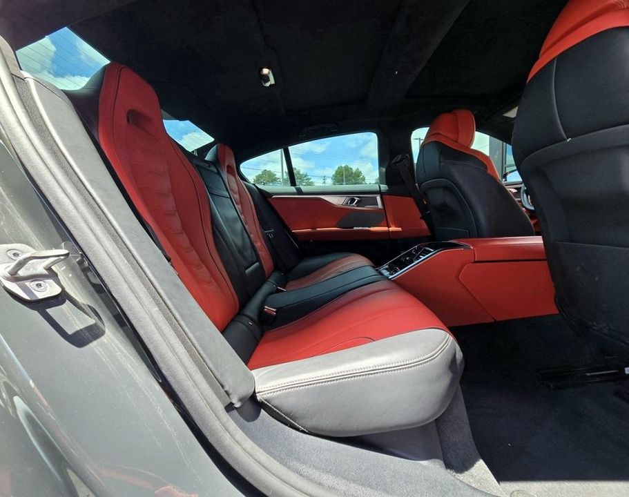 2022 BMW 8 Series