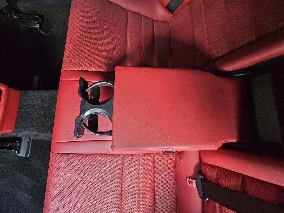 2023 Lexus IS